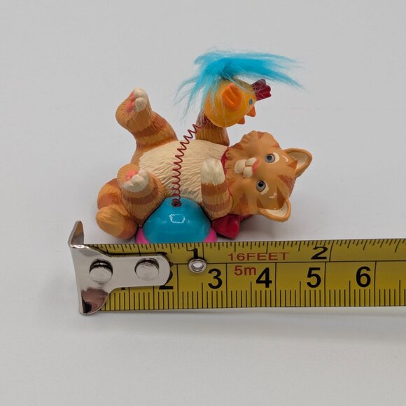 Hallmark Keepsake Mischievous Kittens 2011, 13th in Series Christmas Ornament - Picture 10 of 11